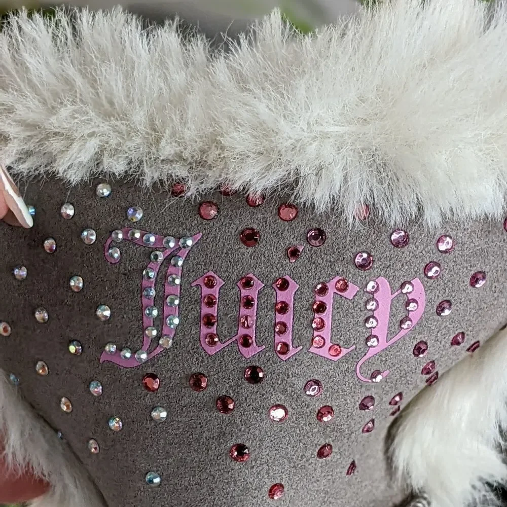 Juicy Couture **please see